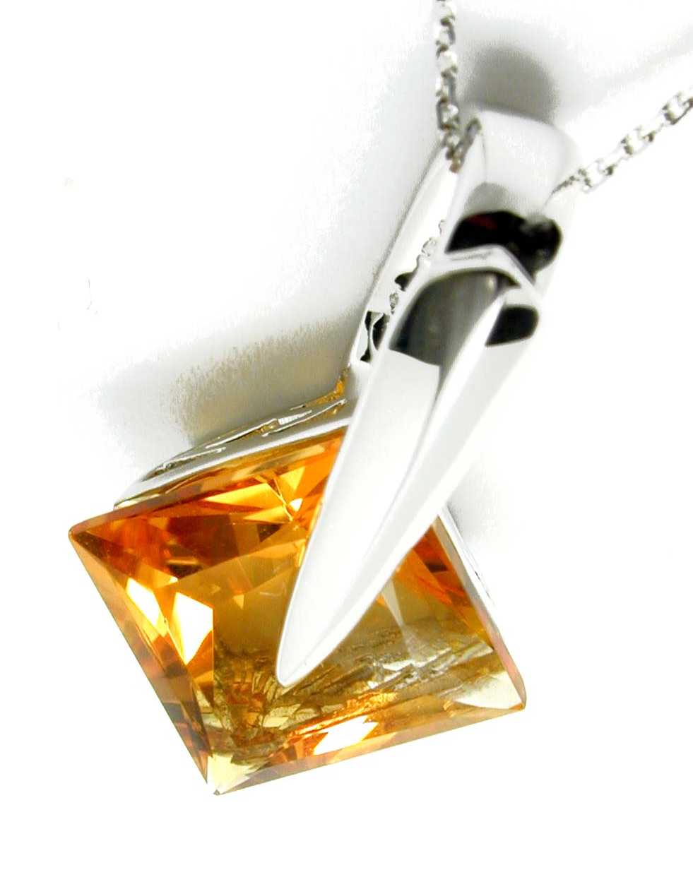 
Elegant Princess Citrine Modern Pendant
