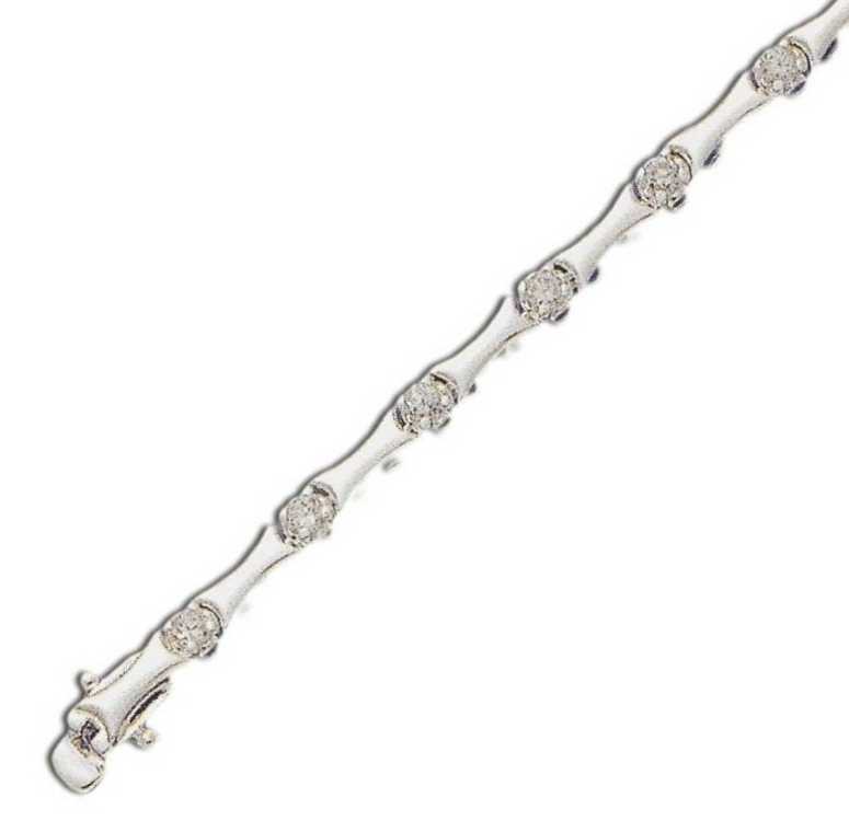 
Stylish Round 3 mm Cubic Zirconia Silver Bracelet
