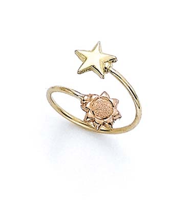 
14k Two-Tone Gold Star Sun Toe Ring
