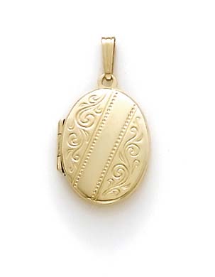 
14k Yellow Gold Large Oval Locket
